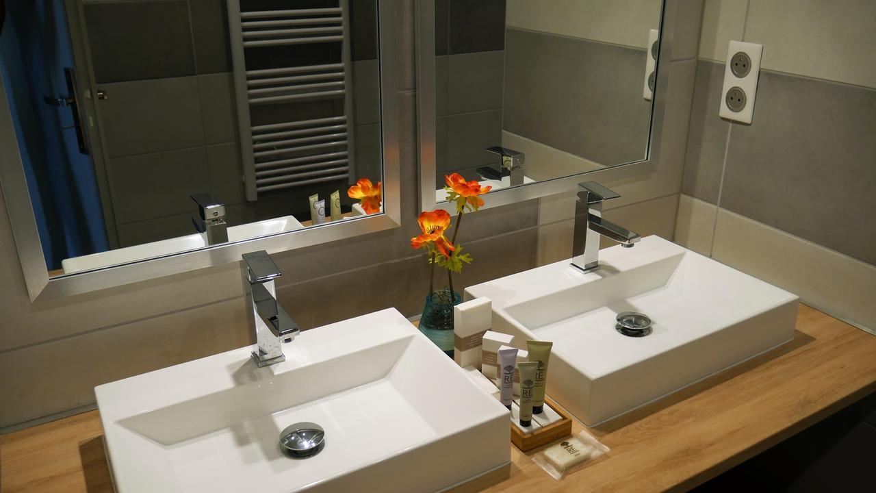 Bellaforme Suites&Spa Champcevinel 外观 照片