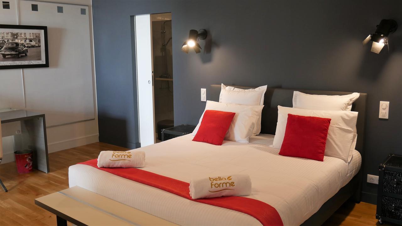 Bellaforme Suites&Spa Champcevinel 外观 照片